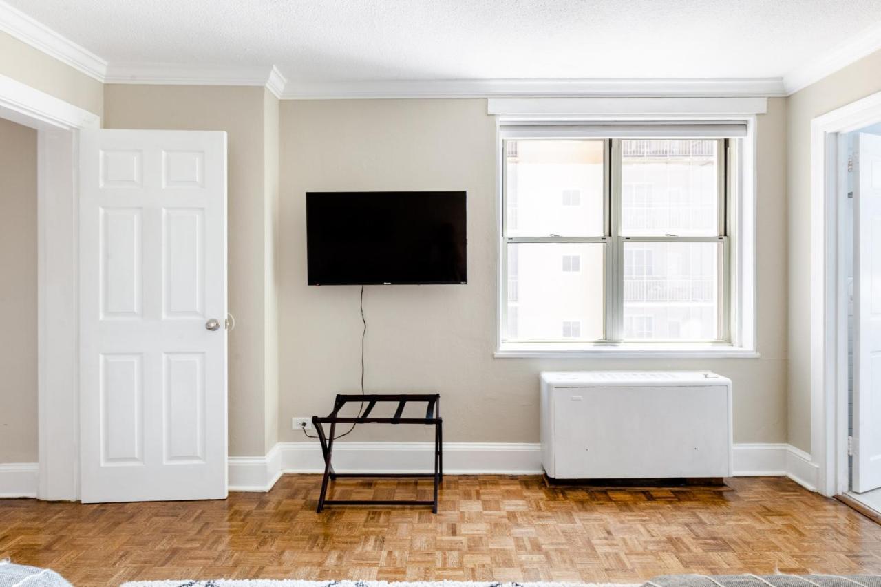 Rare 2 Bed 2 Bath Downtown Condo Near Aquarium Atlanta Dış mekan fotoğraf
